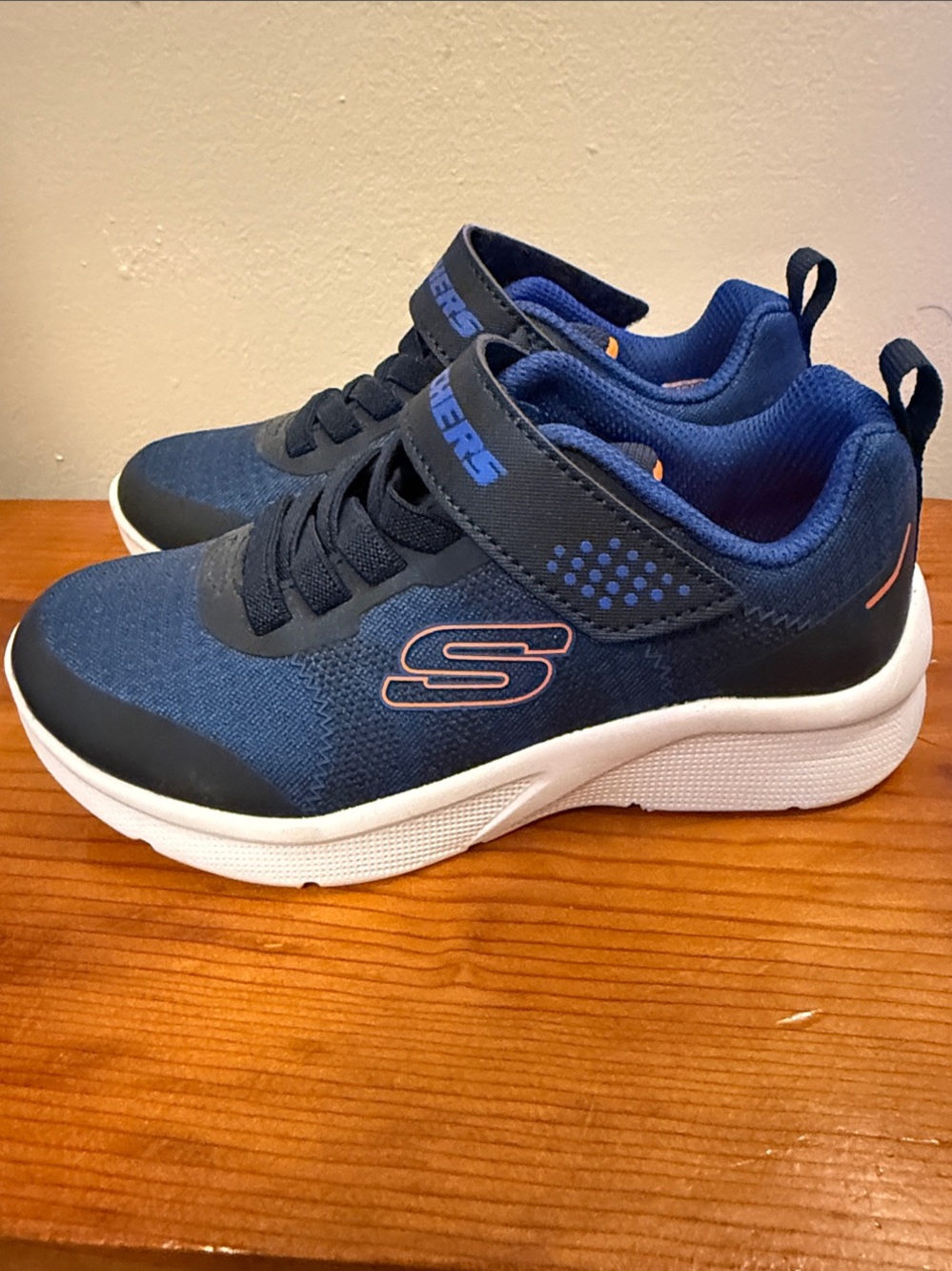 Skechers Kids Navy and neon orange Accent Athletic Sneakers